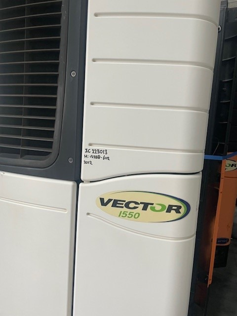 Hűtőegység - Pótkocsi Carrier Vector 1550: 4 kép.
