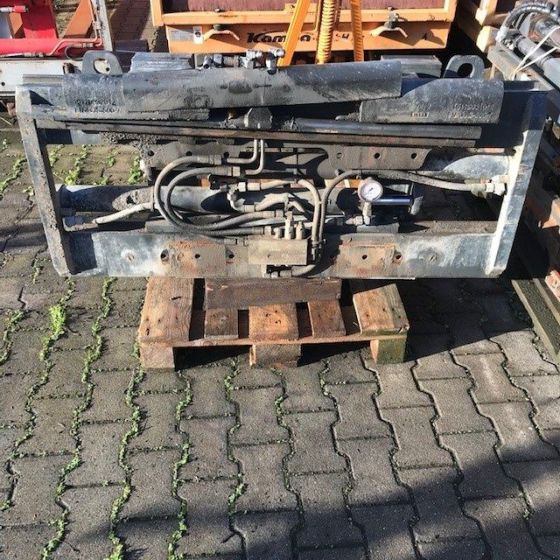 Bálafogó Kaup Fork clamp with separate side shift: 2 kép.