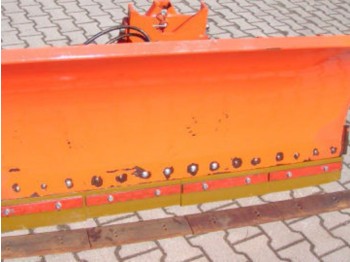 Kubota 1600 Schneepflug hydraulisch - Tolólap