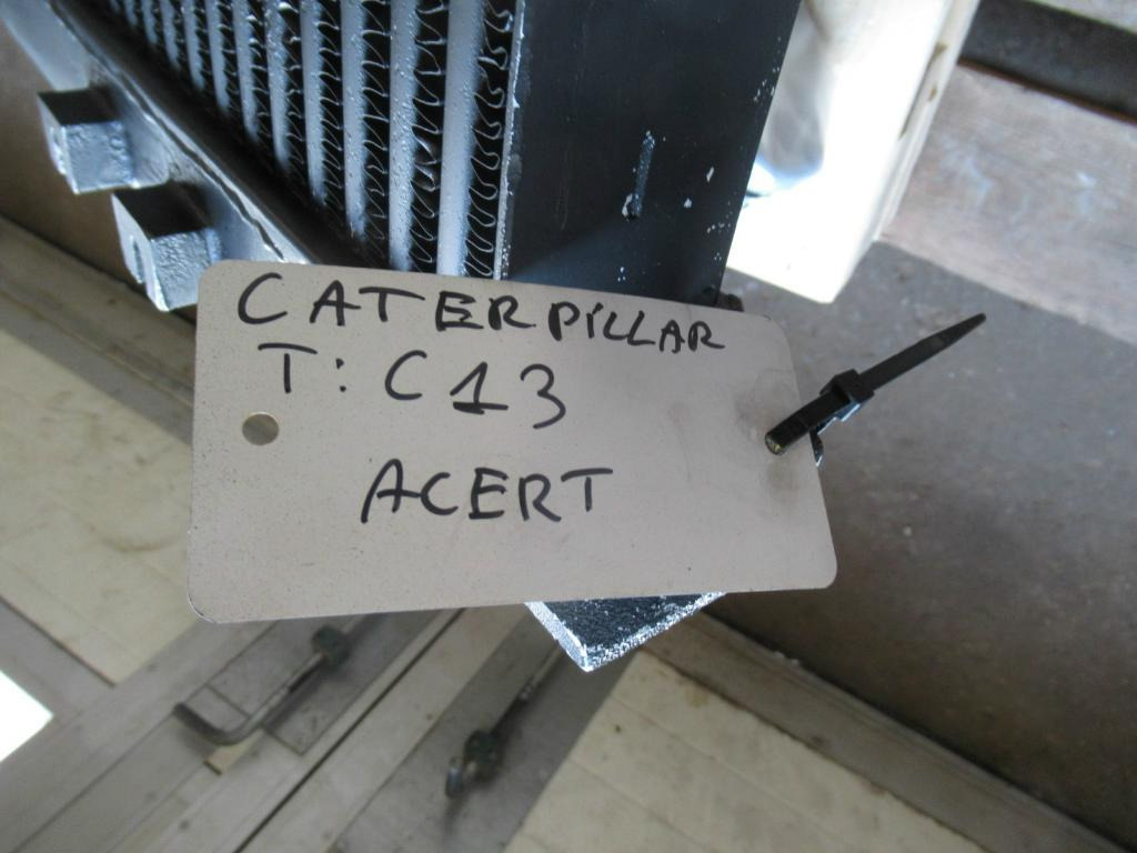 Köztes hűtő - Építőipari gépek Caterpillar C13 -: 4 kép.