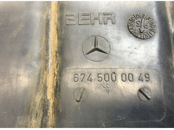 Tágulási tartály - Teherautó Mercedes-Benz 1520 LK/LN2 (01.84-12.98): 3 kép.