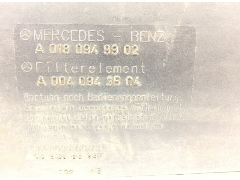 Légbeszívó rendszer Mercedes-Benz Actros MP2/MP3 1844 (01.02-): 4 kép.