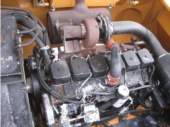 Case 6T-590  - Motor és alkatrészek