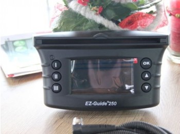 Steyr EZ-Guide 250 mit AG 15 Antenne - Navigációs rendszer