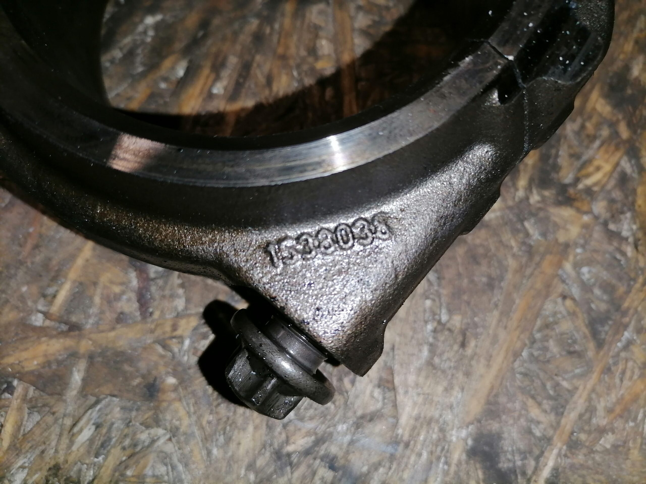 Dugattyú/ Gyűrű/ Persely - Teherautó Scania Connecting rod + piston 1798596: 2 kép.