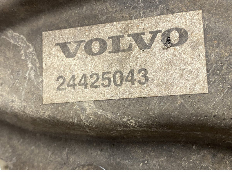 Csonkállvány Volvo B12B (01.97-12.11): 6 kép.