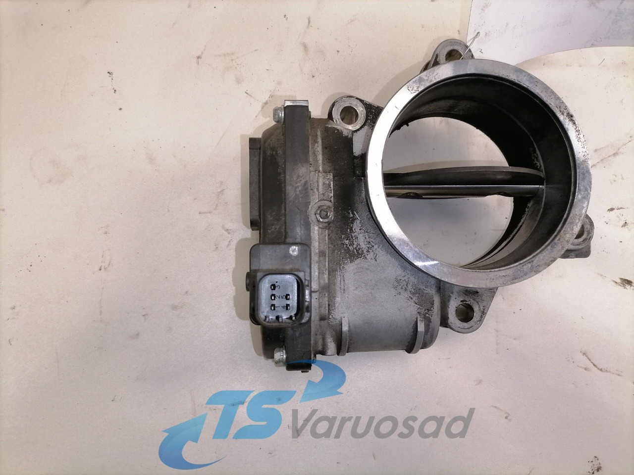 Kipufogórendszer - Teherautó Volvo EGR valve 22143686: 3 kép.