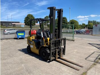 Gázüzemű targonca Caterpillar GP25NT