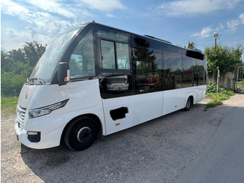 Minibusz IVECO Daily 70c18
