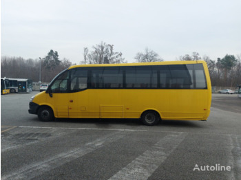 Minibusz, Kisbusz IVECO WING: 3 kép.