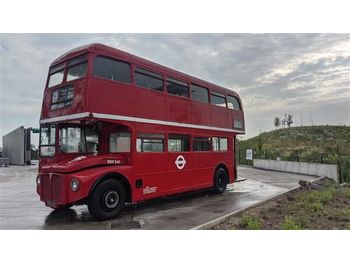 Emeletes busz London Routemaster: 1 kép.