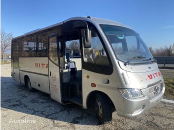 Távolsági busz MERCEDES-BENZ Beluga posti 23+16 in piedi: 1 kép.