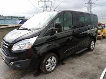 Minibusz 2015 Ford Tourneo