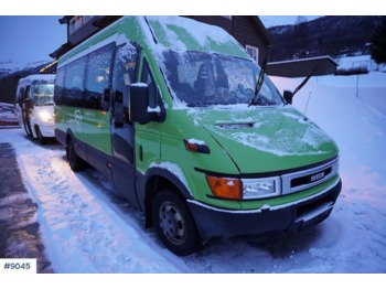 Minibusz Iveco Daily