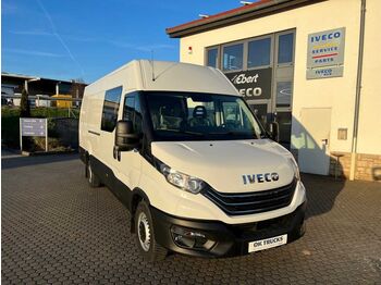 Iveco Daily 35 S18 A8 *6Sitze*AHK*Automatik*Standh*  - minibusz