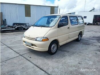 TOYOTA HIACE 2.5 - minibusz
