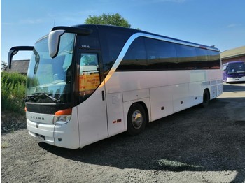Távolsági busz SETRA 415 HD: 1 kép.