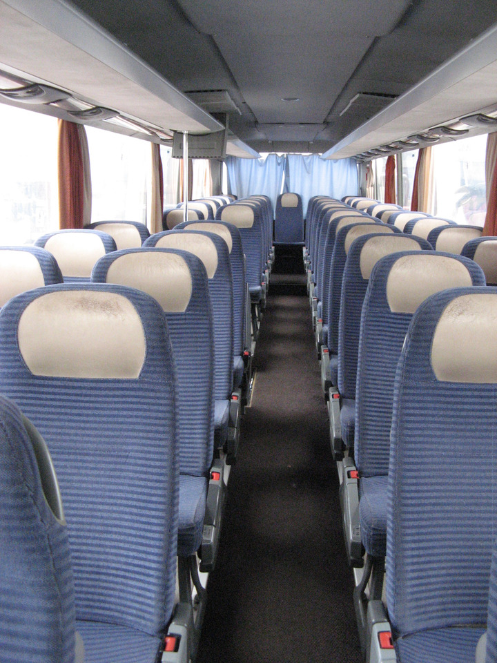 Távolsági busz SETRA S 415 GT-HD: 6 kép.