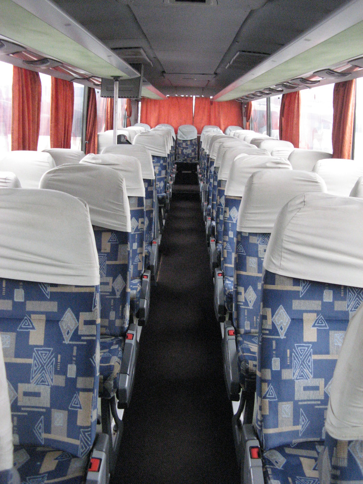 Távolsági busz SETRA S 415 GT-HD: 10 kép.