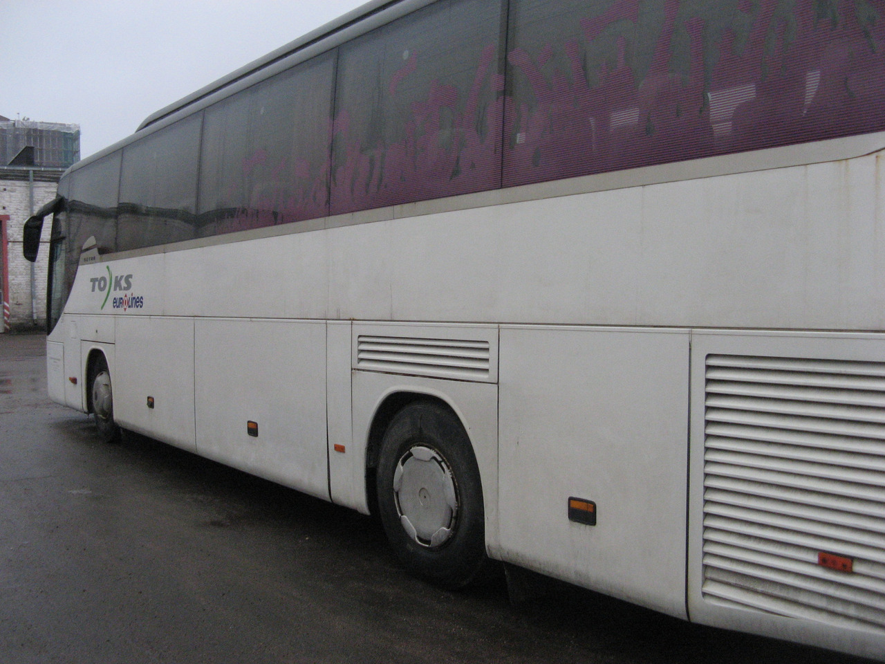 Távolsági busz SETRA S 415 GT-HD: 4 kép.