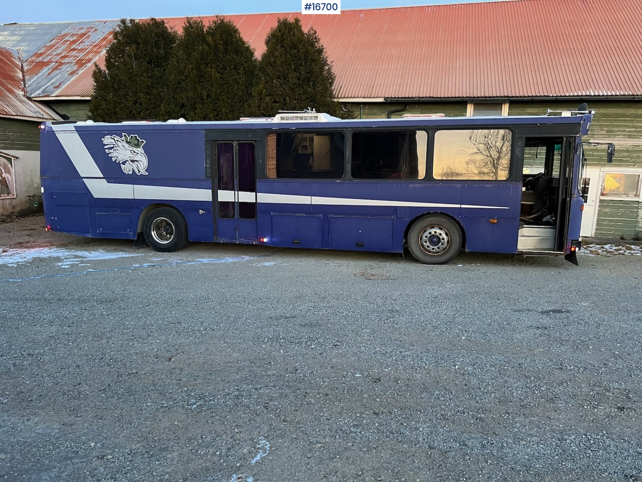 Távolsági busz Scania K82CL60: 37 kép.