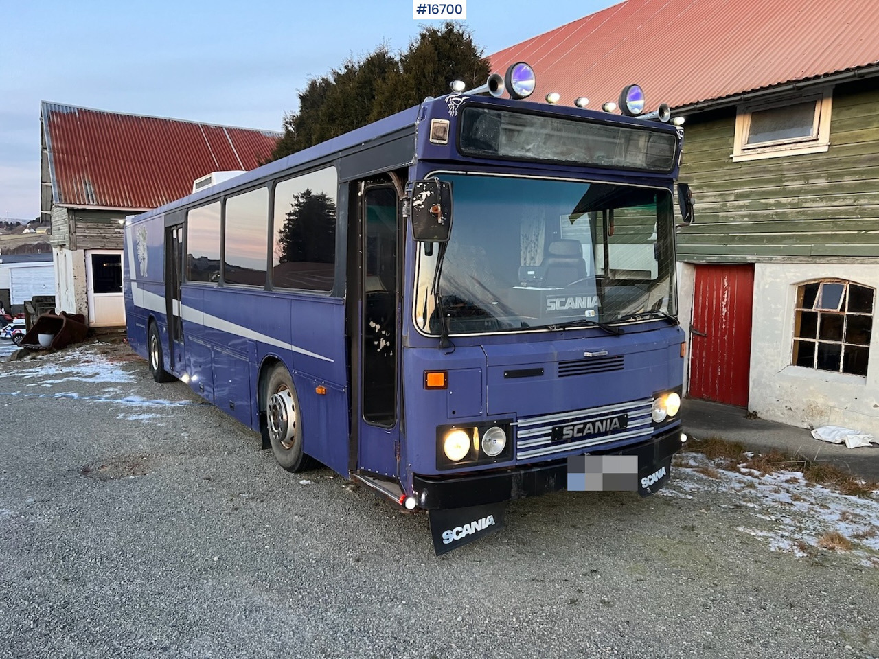 Távolsági busz Scania K82CL60: 5 kép.