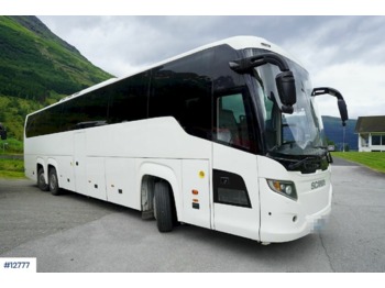 Távolsági busz Scania Touring: 1 kép.