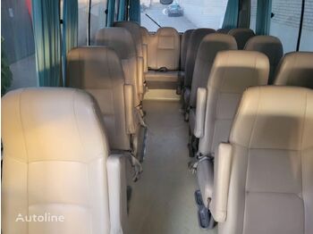 Helyközi busz TOYOTA Coaster mini bus passenger van leather seat: 5 kép.