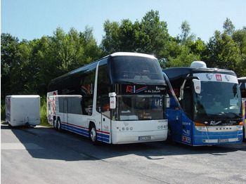 NEOPLAN N 1122 Skyliner - Távolsági busz