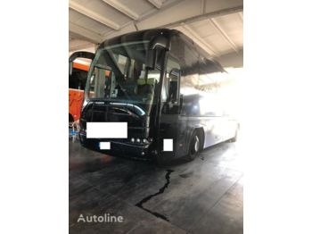 Távolsági busz NEOPLAN TOURLINER