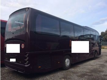 Távolsági busz NEOPLAN TOURLINER