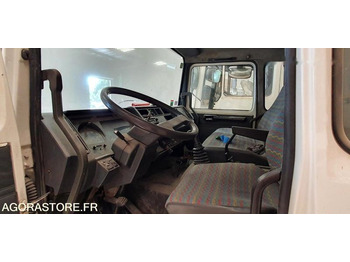 Emelőkosaras teherautó RENAULT Midliner M 150