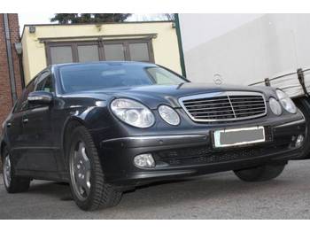 Mercedes-Benz E 400 CDI V8 Avantgarde techn/optisch wie neu - Autó