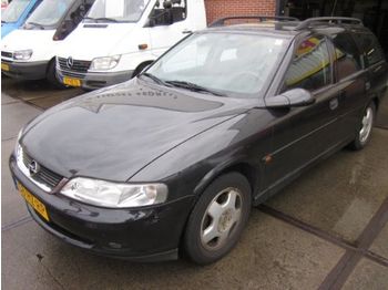 Opel Vectra Stationwagon 1.8 I 16V ST.WGN. - Autó