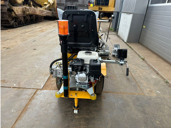 Új Autó Giga power Road Marking Machine: 3 kép.