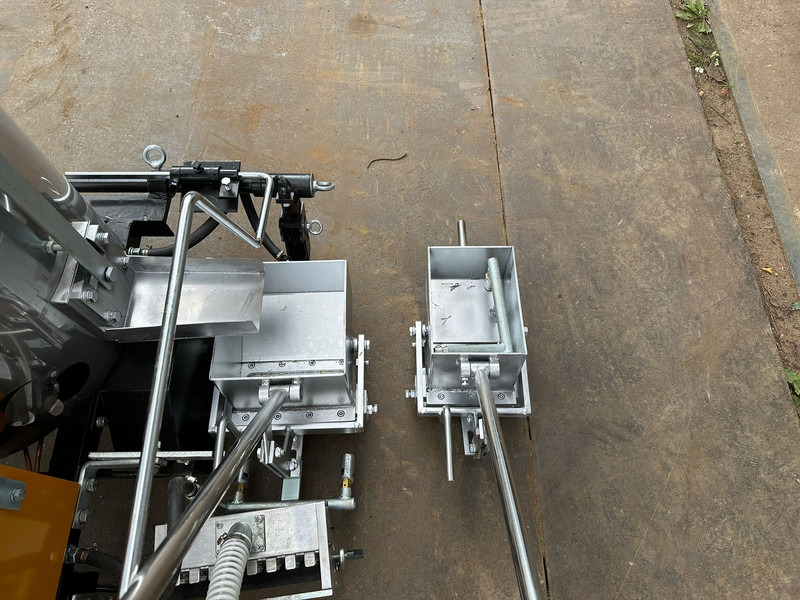 Új Autó Giga power Road Marking Machine: 12 kép.