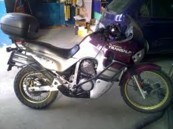 HONDA XL600VTransalp - Motorkerékpár
