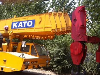 Kato Kato - Autódaru