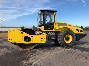 BOMAG BW 219 DH-5 - Talajtömörítő