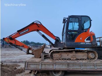 Lánctalpas kotró DOOSAN DX60 small excavator digger 6 tons 7 tons: 1 kép.