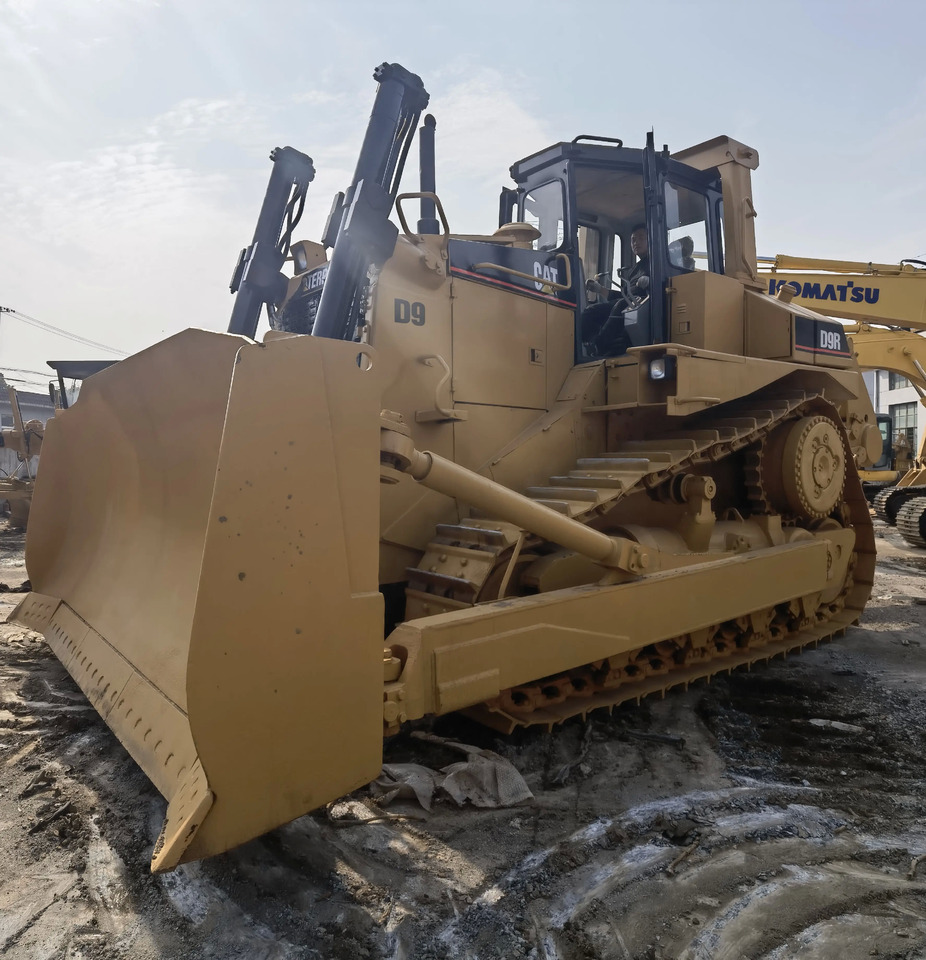 Buldózer Good Price Caterpillar D9R Bulldozer Industrial Use Heavy Equipment Used Cat D9r track bulldozers for sale: 2 kép.