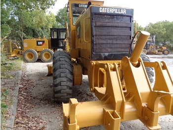 Gréder CATERPILLAR 140H