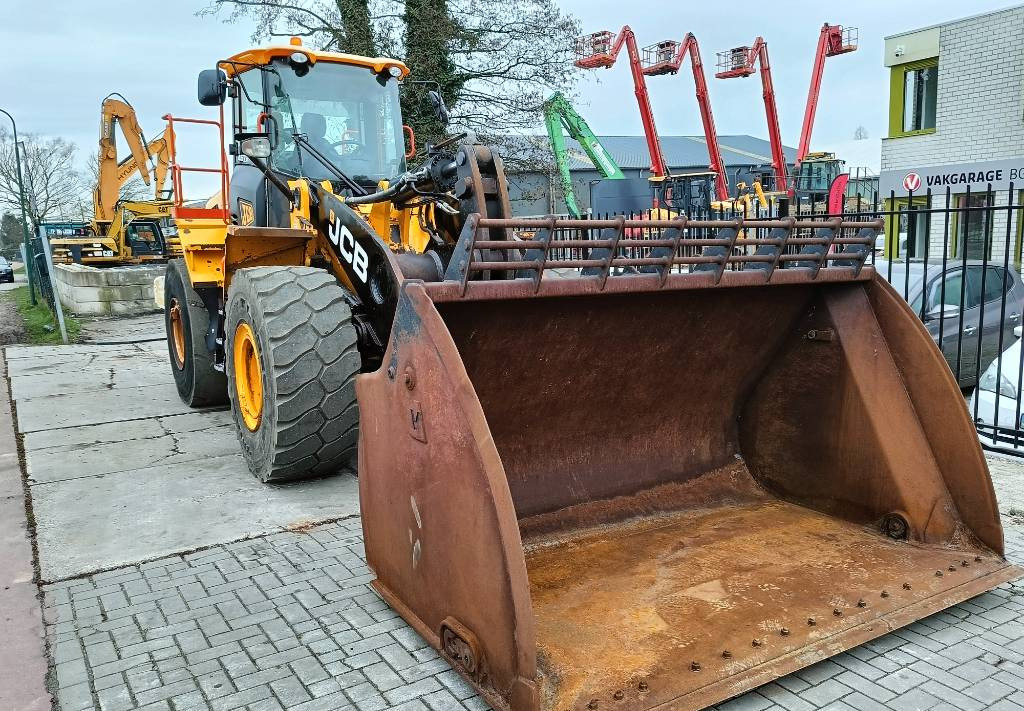 Gumikerekes homlokrakodó JCB 457 ZX shovel wiellader lader loader airco 26 ton: 10 kép.