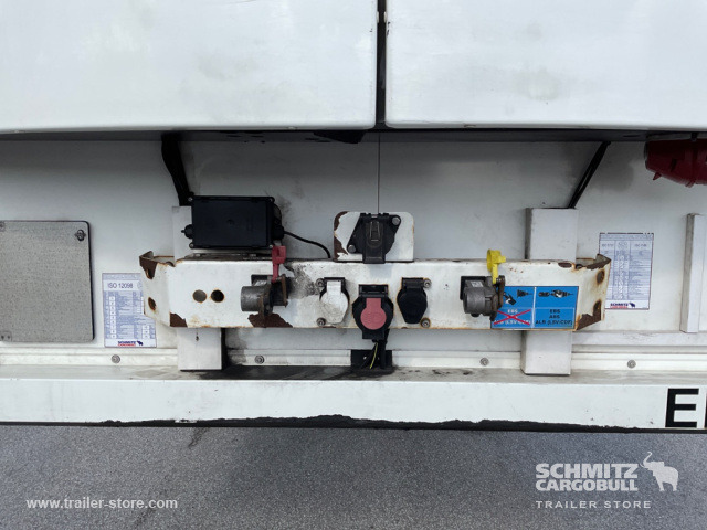 Félpótkocsi hőszigetelt SCHMITZ Reefer Meat hanging system: 4 kép.