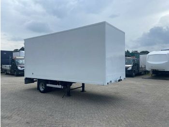 Félpótkocsi dobozos closed box trailer 5500 kg total weight: 1 kép.