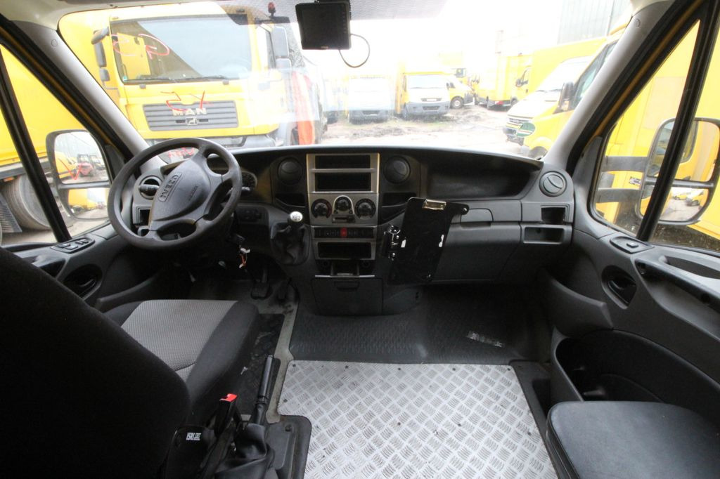 Dobozos kisteherautó Iveco C30C Daily/ Koffer/Luftfeder/Getriebe ist Defekt: 9 kép.
