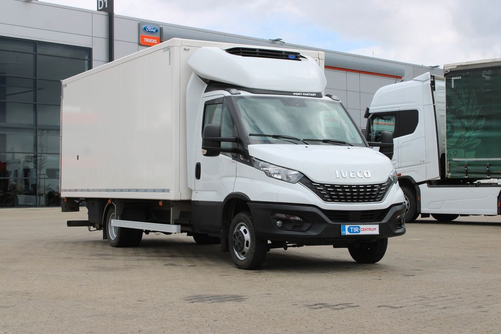 Iveco DAILY 50C180, CARRIER XARIOS 300,HYDRAULIC LIFT  lízing Iveco DAILY 50C180, CARRIER XARIOS 300,HYDRAULIC LIFT: 2 kép.