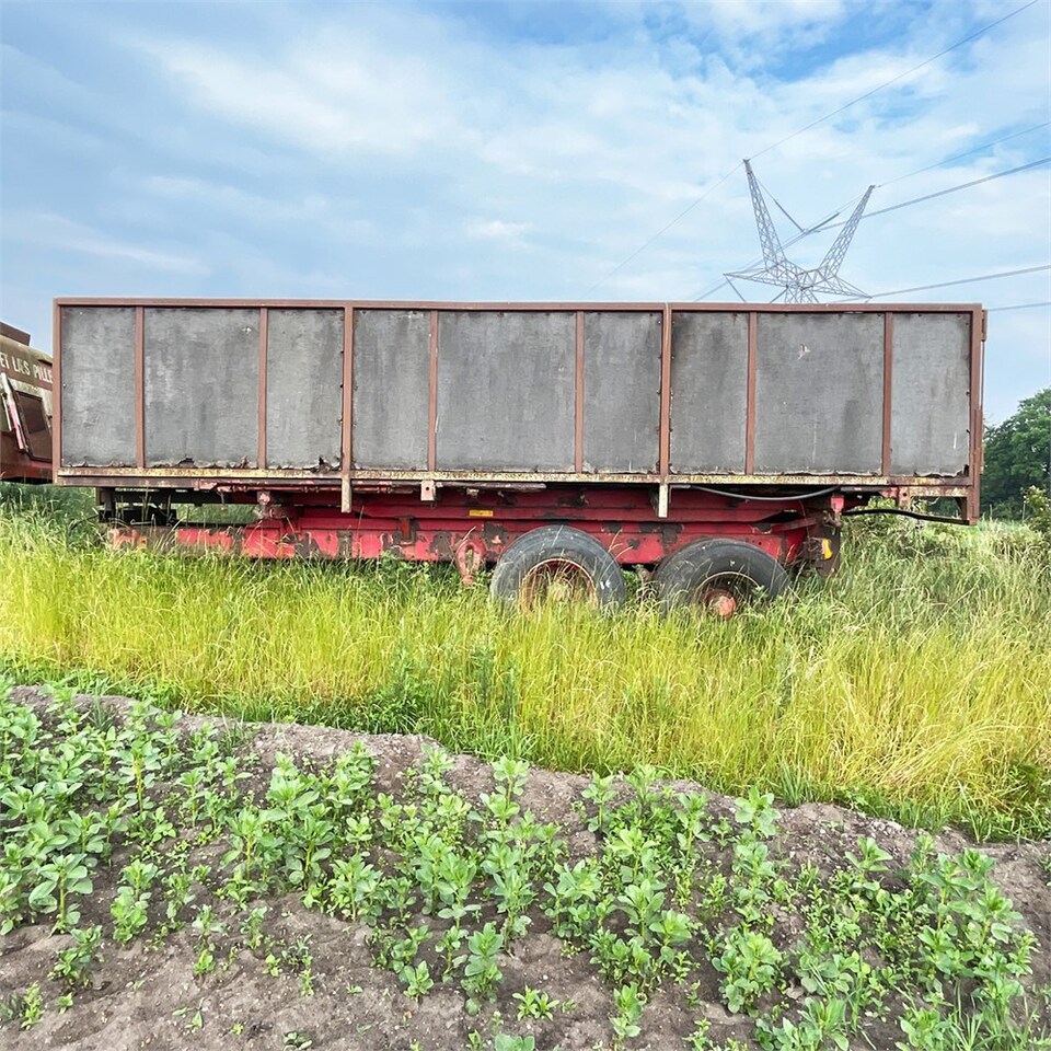Mezőgazdasági billenőpótkocsi ABC Tipvogn: 2 kép.