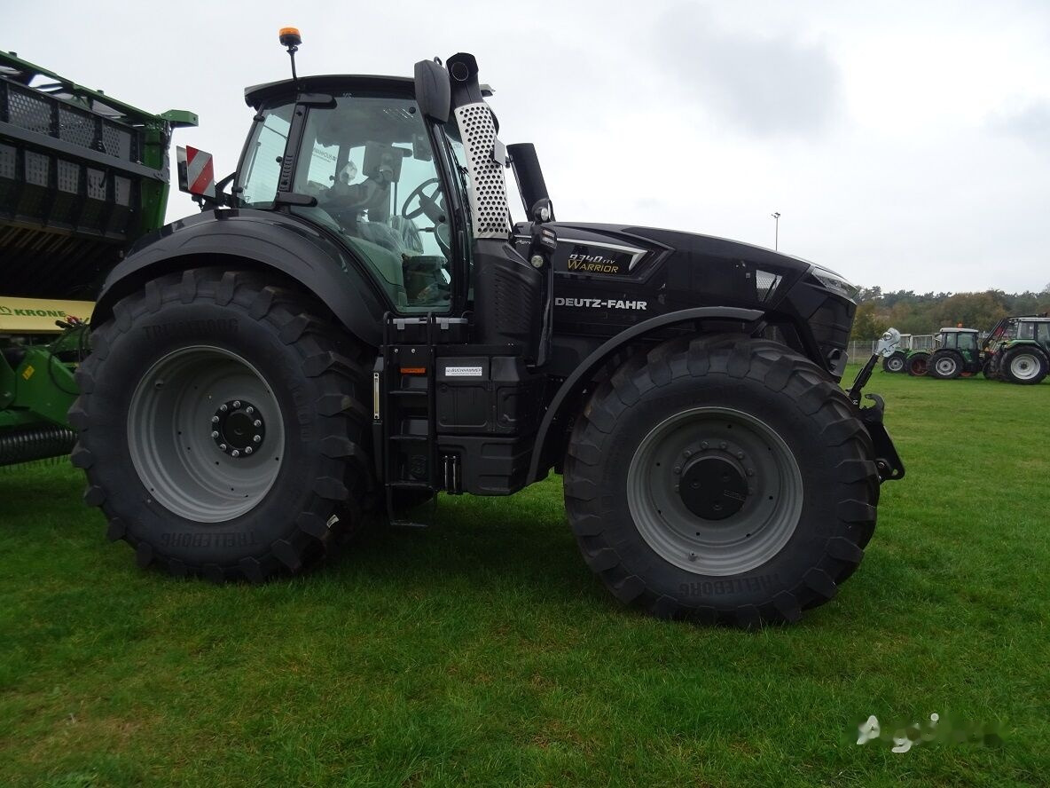 Új Traktor Deutz-Fahr 9340 TTV Agrotron: 3 kép.