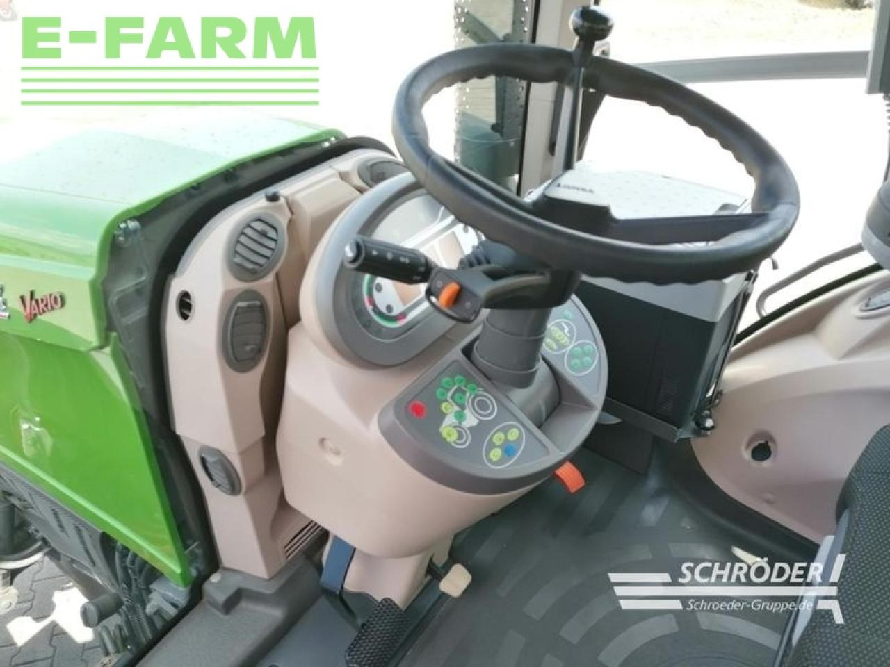 Traktor Fendt 828 s4 profi plus: 6 kép.